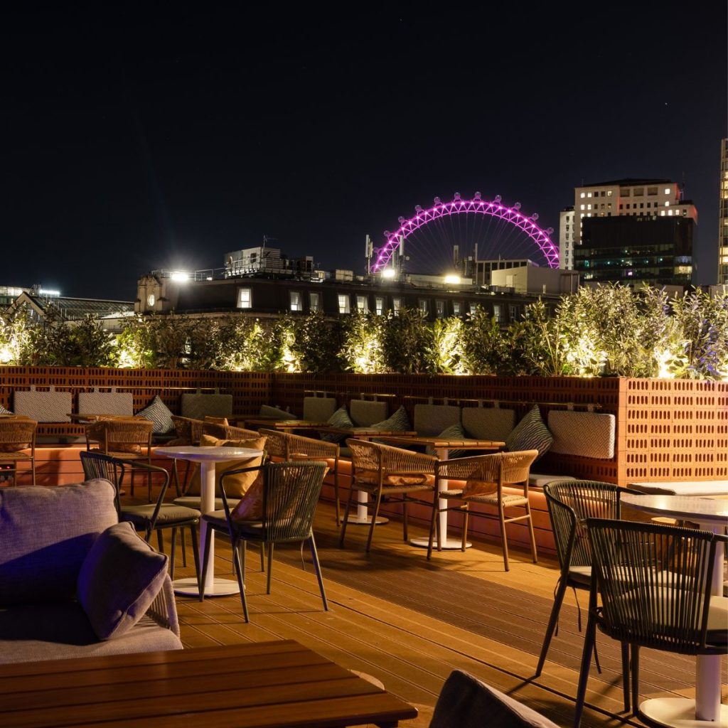 Circe's Rooftop Waterloo - Panoramic Views